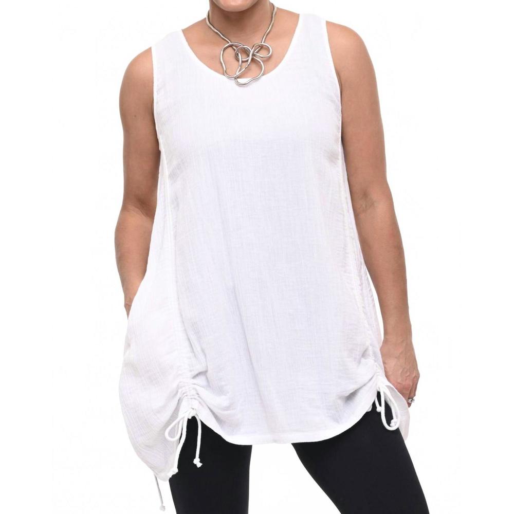 NEW TULIP CLOTHING kenley top in white